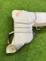 Ford / EXPLORER / Бачок омывателя