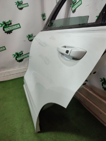 Porsche / Cayenne / Дверь боковая