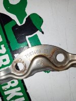 BMW / X5 / Кронштейн коллектора