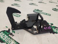 Porsche / Cayenne / Замок капота