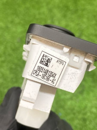 Land Rover / Range Rover / Разъем USB и AUX