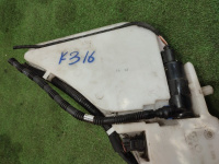 Audi / A6 / Бачок омывателя