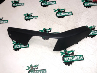 Audi / A4 / Накладка обшивки двери