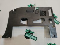 BMW / X1 / Облицовка пространства ног