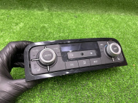 Volkswagen / Touareg / Блок климата