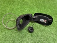 Porsche / Cayenne / Лючок топливного бака