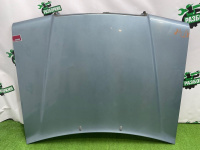 Mercedes-Benz / 190e / Капот