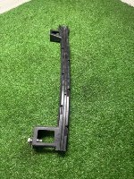 Chevrolet / Tahoe / Направляющая стекла двери