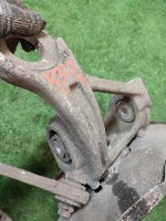 Audi / A6 / Кулак поворотный