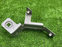 Porsche / Cayenne / Кронштейн крыла