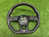 Audi / A5 / Руль