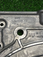 BMW / X1 / Крышка блока ГРМ