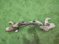 Volkswagen / Touareg / Кронштейн опоры двигателя Volkswagen / Touareg / Кронштейн опоры двигателя