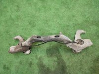 Volkswagen / Touareg / Кронштейн опоры двигателя