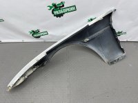 BMW / M6 / Крыло