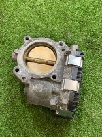 Volkswagen / Touareg / Дроссельная заслонка