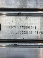 BMW / X5 / Кронштейн усилителя