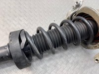 Volkswagen / Touareg / Стойка подвески