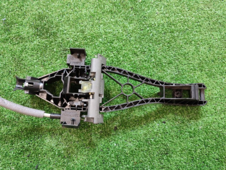 Volvo / XC60 / Замок двери комплект