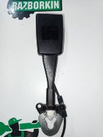 Audi / Q7 / Замок ремня безопасности