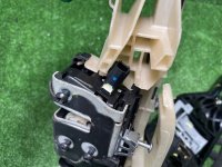 Ford / EXPLORER / Замок двери комплект