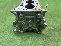 BMW / X1 / Блок цилиндров