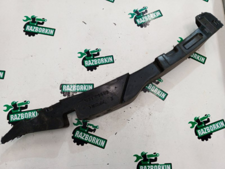 Mitsubishi / Outlander / Уплотнитель крыла