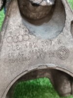 Porsche / Cayenne / Кронштейн двигателя