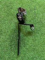 Audi / A5 / Петля крышки багажника