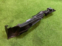 Audi / A5 / Пыльник крыла